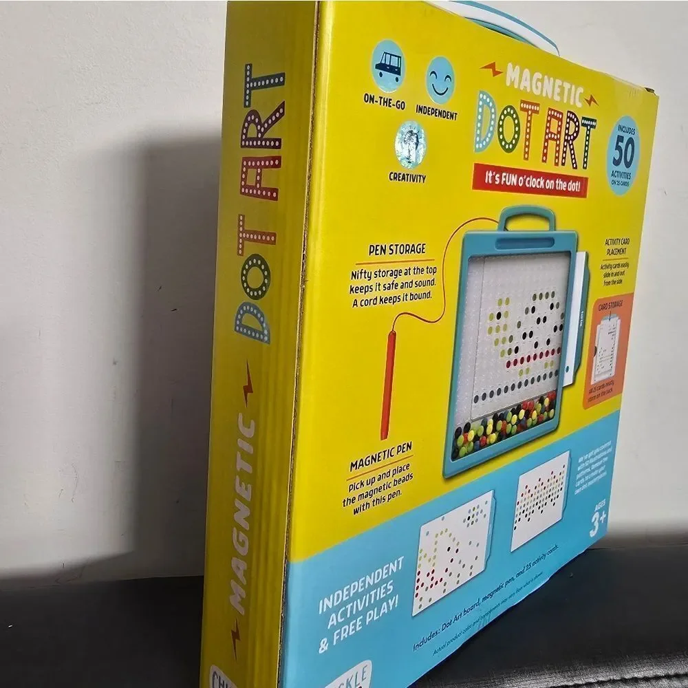 Chuckle & Roar Magnetic Dot Art Designer Travel Art Kit Creativity Game, 3+